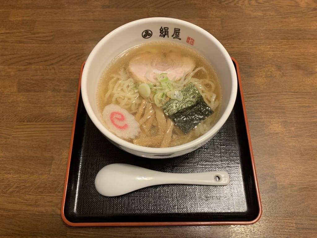 絹屋さんのラーメン