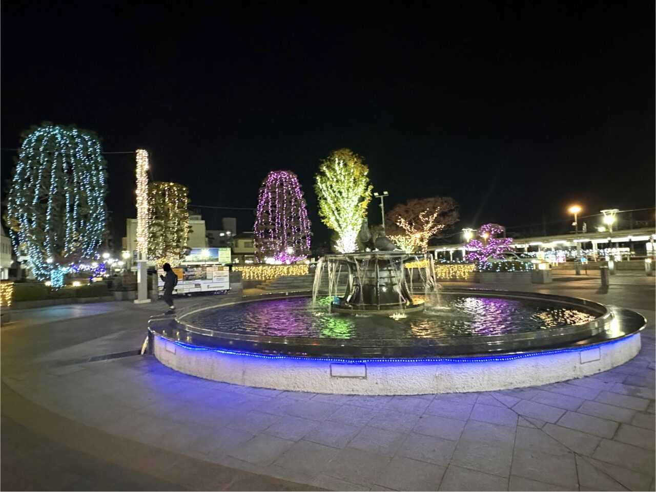 2025年11月25日佐野市の駅前