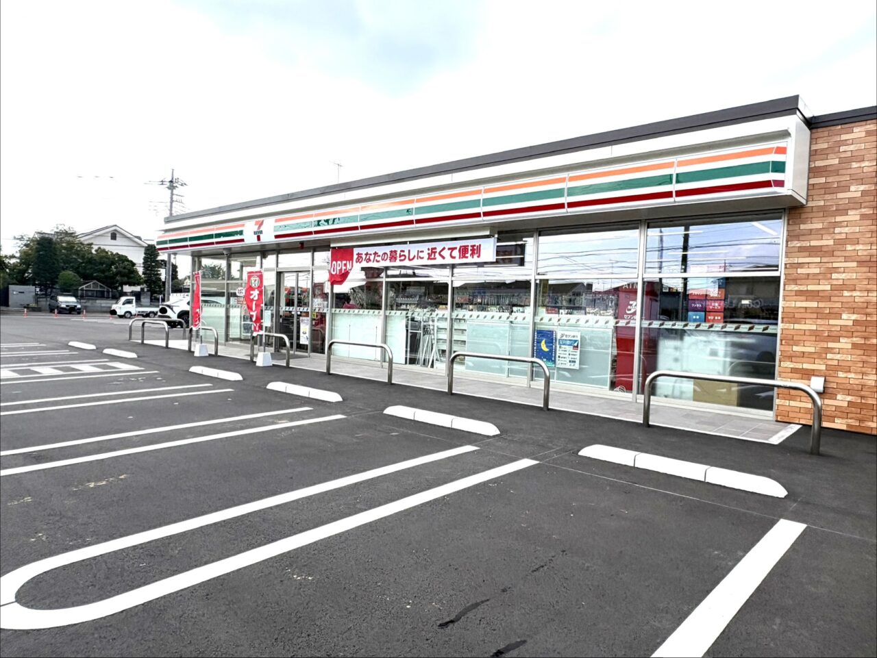 2026年8月19日佐野市のセブンイレブン