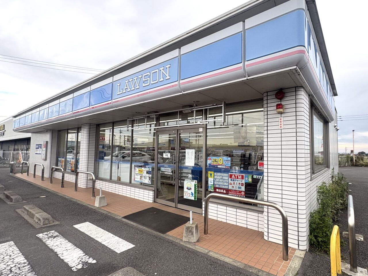 2026年10月16日佐野市のローソン